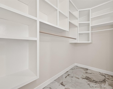 13318 Ascot Glen Lane - Photo Thumbnail 18