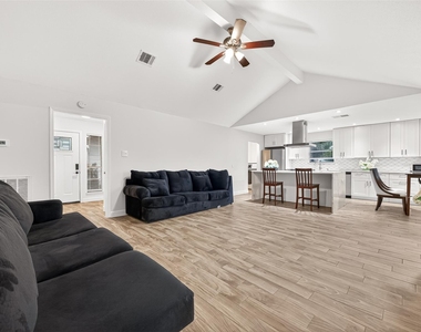 13318 Ascot Glen Lane - Photo Thumbnail 30