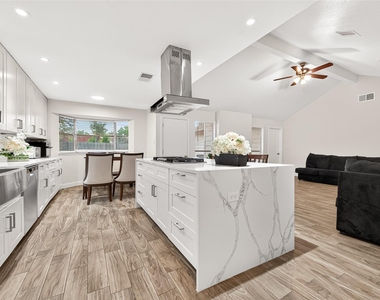 13318 Ascot Glen Lane - Photo Thumbnail 28