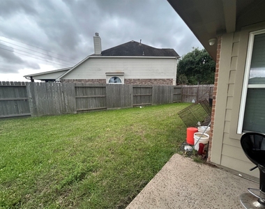 3711 Autumn Branch Court - Photo Thumbnail 14
