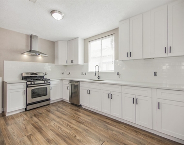 5108 Clay Street - Photo Thumbnail 12
