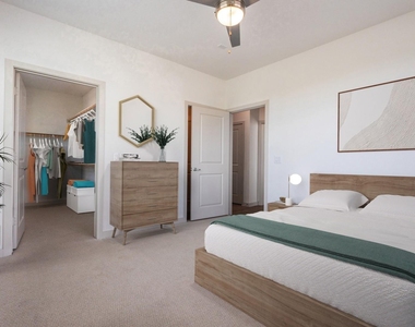 11701 Dionda Lane - Photo Thumbnail 9