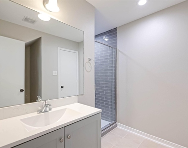 5011 Redwing Brook Trail - Photo Thumbnail 15
