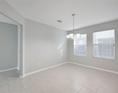 5011 Redwing Brook Trail - Photo Thumbnail 8