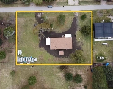 2210 Arapahoe Drive - Photo Thumbnail 1