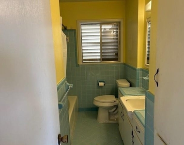 325 Mackeral Street - Photo Thumbnail 11