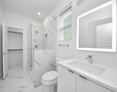 4608 Coke Street - Photo Thumbnail 17