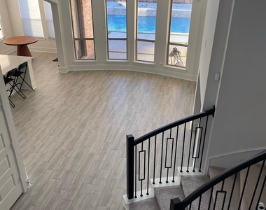 15623 Roscobie Park Drive - Photo Thumbnail 8