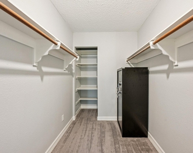 64 Hideaway Drive - Photo Thumbnail 14