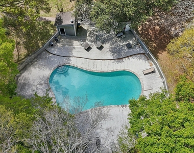 64 Hideaway Drive - Photo Thumbnail 23