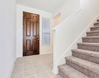 9423 Castillo Court - Photo Thumbnail 4