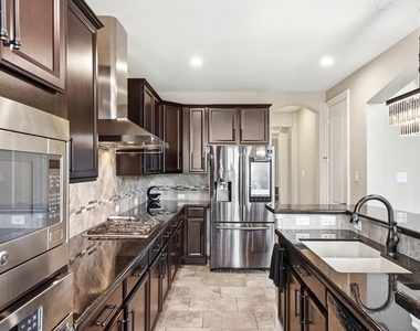 27383 Pendleton Trace Drive - Photo Thumbnail 5
