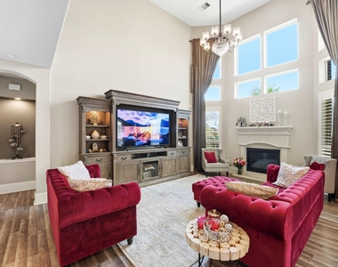 27383 Pendleton Trace Drive - Photo Thumbnail 8