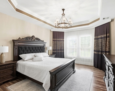 27383 Pendleton Trace Drive - Photo Thumbnail 12