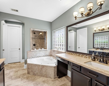 27383 Pendleton Trace Drive - Photo Thumbnail 14