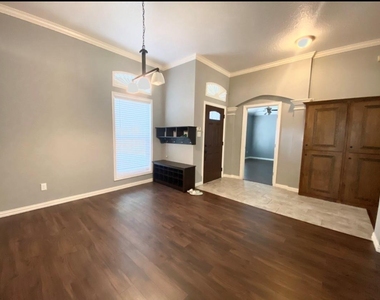 18011 Pelican Way Road - Photo Thumbnail 1