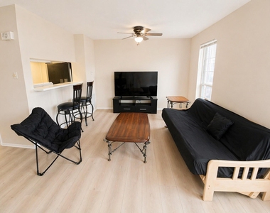 6410 Del Monte Drive - Photo Thumbnail 5