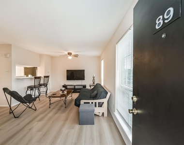 6410 Del Monte Drive - Photo Thumbnail 4