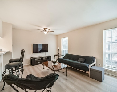 6410 Del Monte Drive - Photo Thumbnail 10