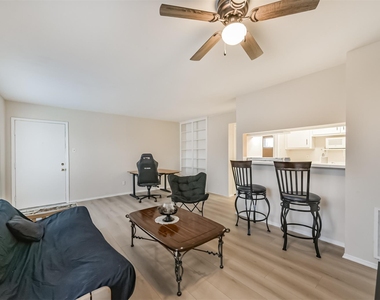 6410 Del Monte Drive - Photo Thumbnail 20