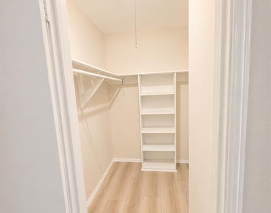 6410 Del Monte Drive - Photo Thumbnail 16