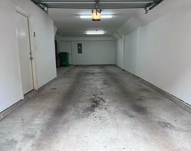 2710 Hullsmith Drive - Photo Thumbnail 1