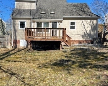 2508 Sutton Place - Photo Thumbnail 1
