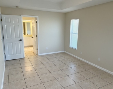 2513 48th Street Sw - Photo Thumbnail 20