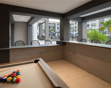 3260 Stockton Street - Photo Thumbnail 5