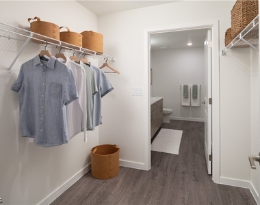 3260 Stockton Street - Photo Thumbnail 27
