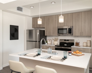 3260 Stockton Street - Photo Thumbnail 16