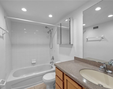 864 Courtington Lane - Photo Thumbnail 11