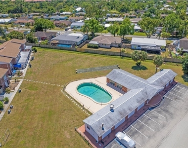 864 Courtington Lane - Photo Thumbnail 13