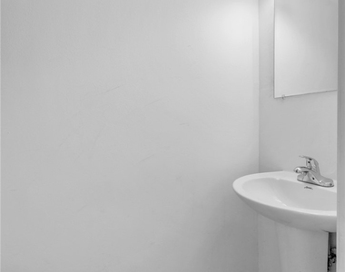864 Courtington Lane - Photo Thumbnail 9