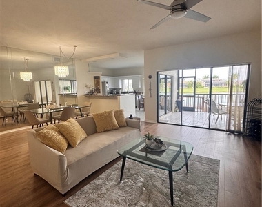 16551 Heron Coach Way - Photo Thumbnail 2