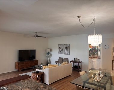 16551 Heron Coach Way - Photo Thumbnail 7