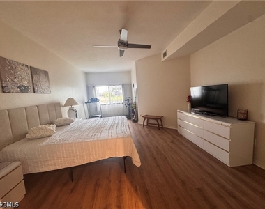 16551 Heron Coach Way - Photo Thumbnail 10