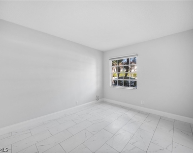 666 3rd Street S - Photo Thumbnail 19