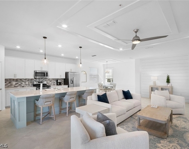 15194 Bluffton Lane - Photo Thumbnail 12