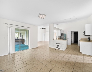 1019 Angelo Avenue - Photo Thumbnail 2