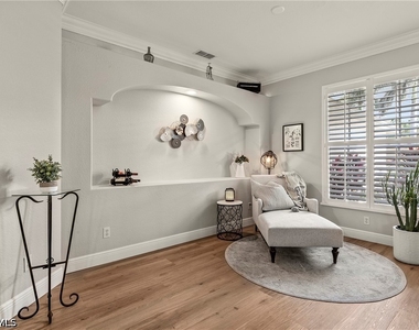 1015 Tivoli Lane - Photo Thumbnail 7