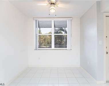 290 Naples Cove Drive - Photo Thumbnail 15