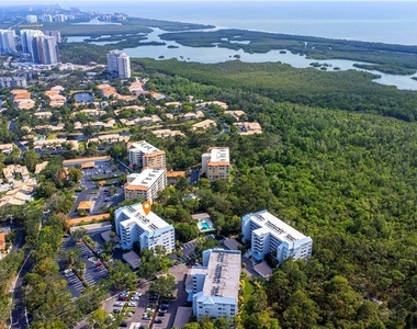 290 Naples Cove Drive - Photo Thumbnail 29