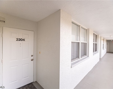 290 Naples Cove Drive - Photo Thumbnail 22