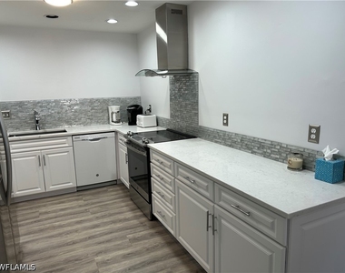 509 Roma Court - Photo Thumbnail 7