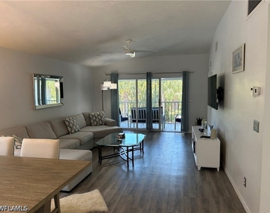 509 Roma Court - Photo Thumbnail 4
