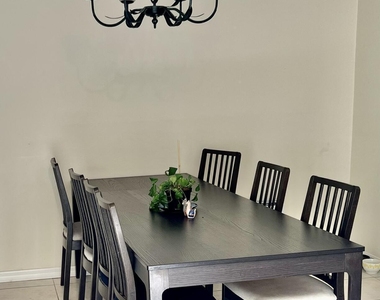 8707 Bay Court - Photo Thumbnail 3
