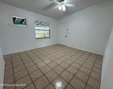 39 Cedar Avenue - Photo Thumbnail 6
