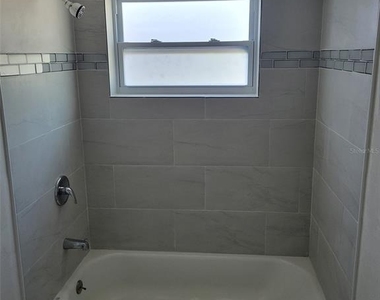 3433 Atlantis Drive - Photo Thumbnail 6