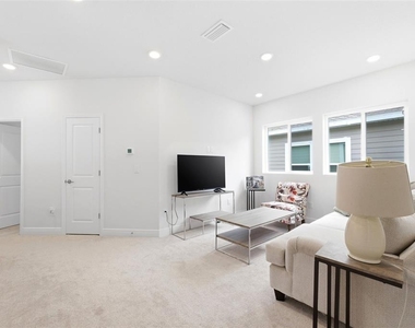 28905 Orange Berry Drive - Photo Thumbnail 21